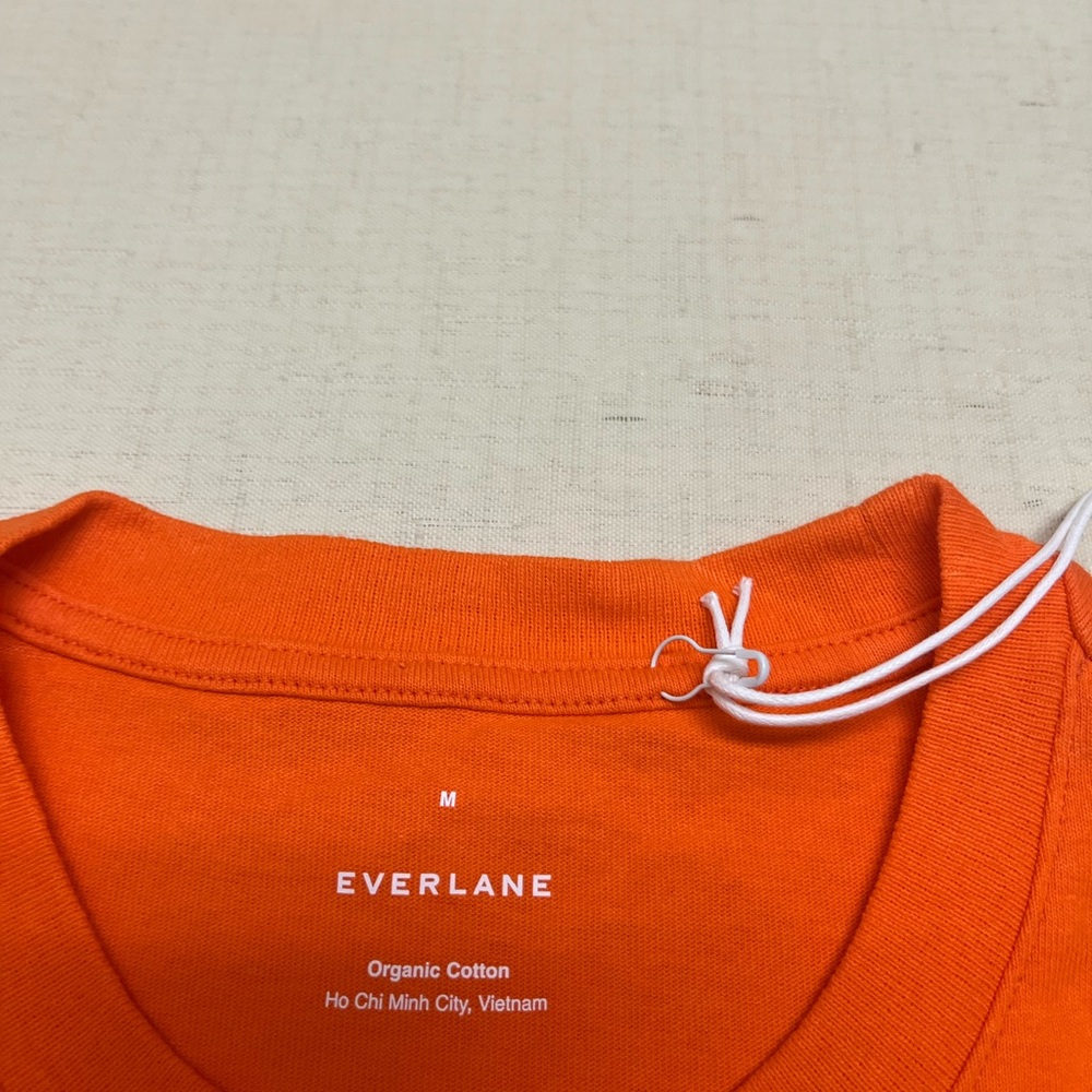 NWT Everlane men’s M organic cotton orange premium weight crew tee - Picture 5 of 12